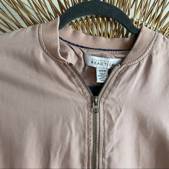 Light pink bomber jacket - Picture 2 of 3